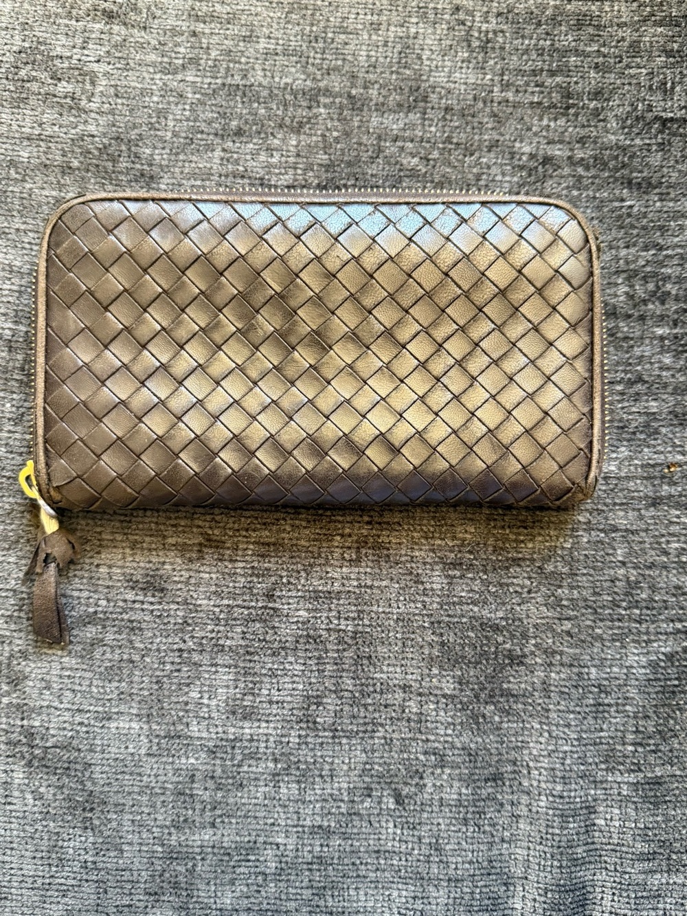 Bottega Veneta Intrecciato Zip-Around Wallet - Dark Brown